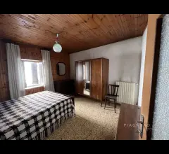 Rustico in sasso
