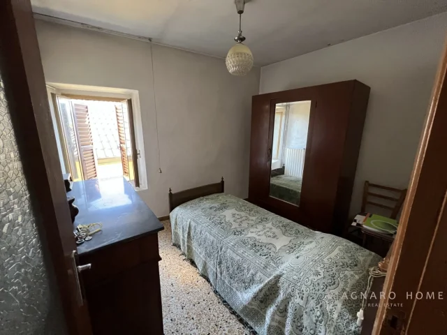 Appartamenti in Vendita - Rustico in sasso