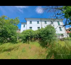 Abitazione di prestigio con giardino privato