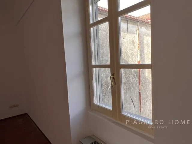 Appartamenti in Vendita - Appartamento in palazzo nobiliare