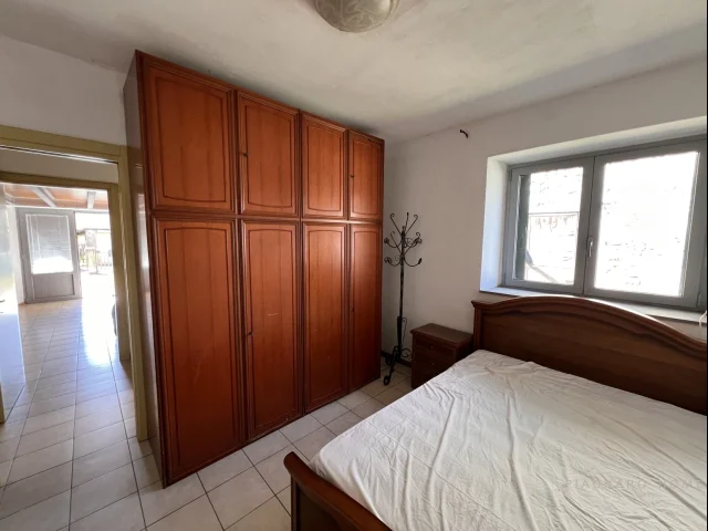 Appartamenti in Vendita - Casa in pietra