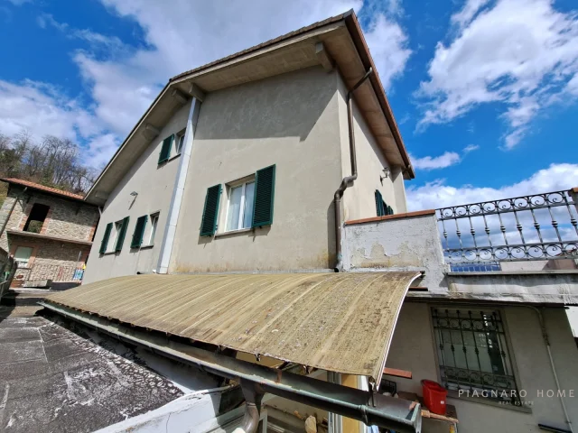 Appartamenti in Vendita - Casa indipendente