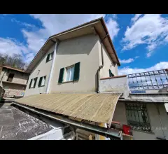 Appartamenti in Vendita - Casa indipendente