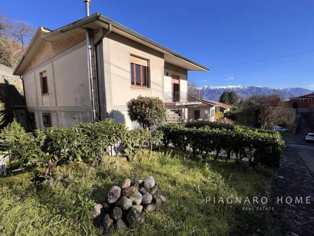 Appartamenti in Vendita - Villa