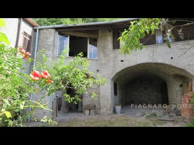 Appartamenti in Vendita - Rustico nel borgo
