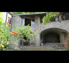 Appartamenti in Vendita - Rustico nel borgo