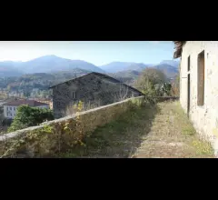 Appartamenti in Vendita - Casale in pietra