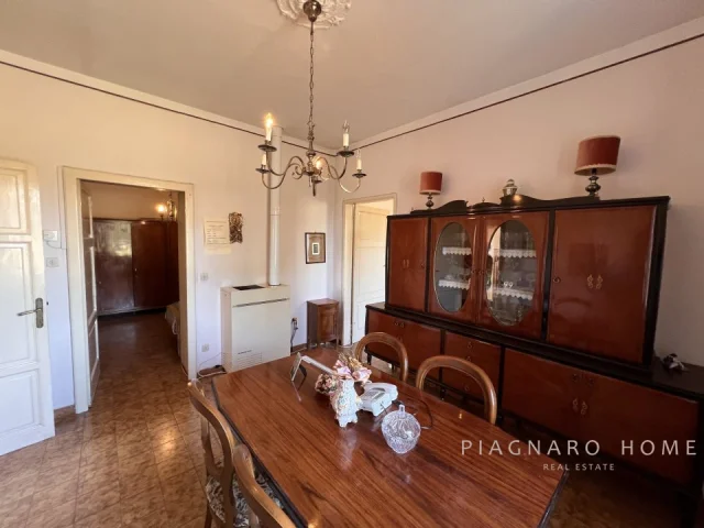 Appartamenti in Vendita - Semi indipendente con terreno