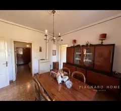 Appartamenti in Vendita - Semi indipendente con terreno