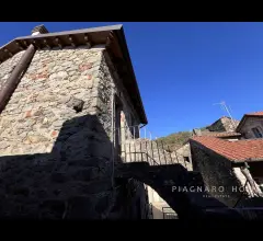 Appartamenti in Vendita - Rustico in pietra