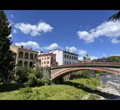 Appartamenti in Vendita - Appartamento nobile con terrazza sul fiume