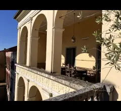 Appartamenti in Vendita - Appartamento nobile con terrazza sul fiume