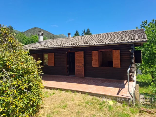 Baita in legno