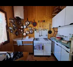 Appartamenti in Vendita - Baita in legno