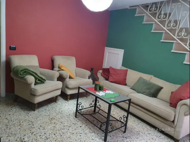 Appartamenti in Vendita - Casa in sasso ristrutturata