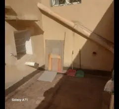 Appartamenti in Vendita - Vendita appartamento con terrazzino a via stella ,napoli centro storico