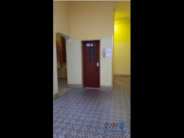 Appartamenti in Vendita - Asta appartamento in buone condizioni interne con ascensore