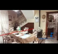 Appartamenti in Vendita - Asta appartamento su due livelli