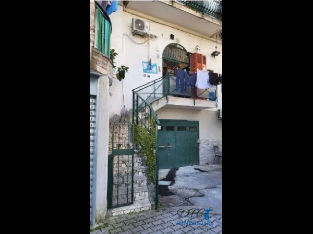 Appartamenti in Vendita - Asta appartamento di 96mq piano rialzato