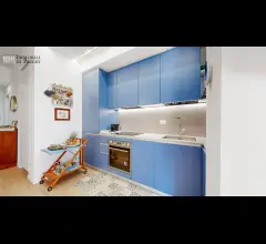Appartamenti in Vendita - * trilocale in stabile signorile, situato in città studi *