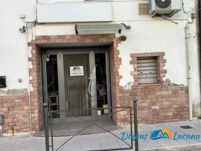 Locale commerciale uso pizzeria - paninoteca
