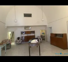 Appartamenti in Vendita - Locale deposito con soppalco