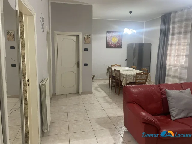 Appartamenti in Vendita - Appartamento con garage