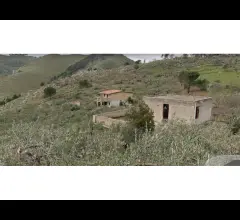 Appartamenti in Vendita - Via portella di palermo - unifamiliare + terreno