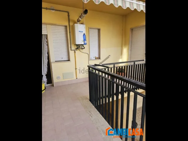 Appartamenti in Vendita - Balestrale/via ragusa - 5 vani posti auto.