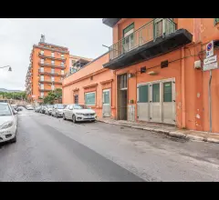 Appartamenti in Vendita - Zona pitrè - palazzina indipendente 2 livelli