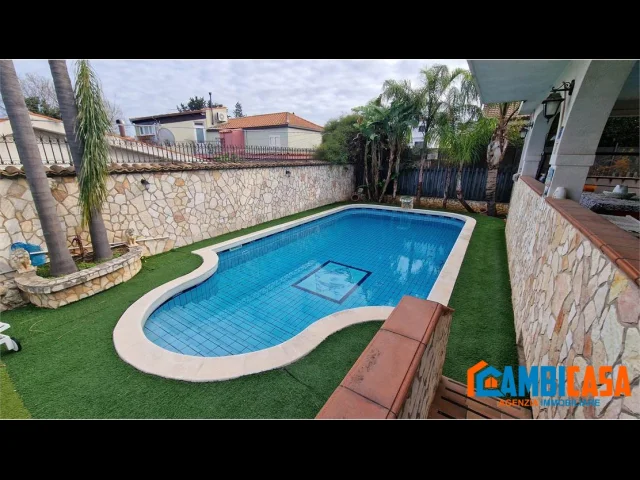 Michelangelo - elegante villa con piscina
