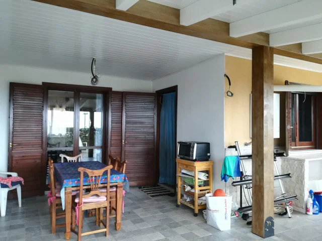Appartamenti in Vendita - Villabate  -  villa angolare con ampi spazi esterni