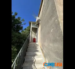 Appartamenti in Vendita - Aspra/rettifilo - indipendente arredato al mare