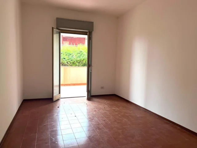 Appartamenti in Vendita - Paruta/via molara - trilocale con terrazzo
