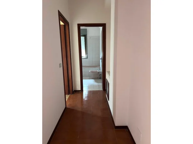 Appartamenti in Vendita - Paruta/via molara - trilocale con terrazzo