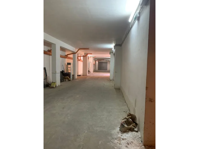 Santa flavia - magazzino 60 mq in residence