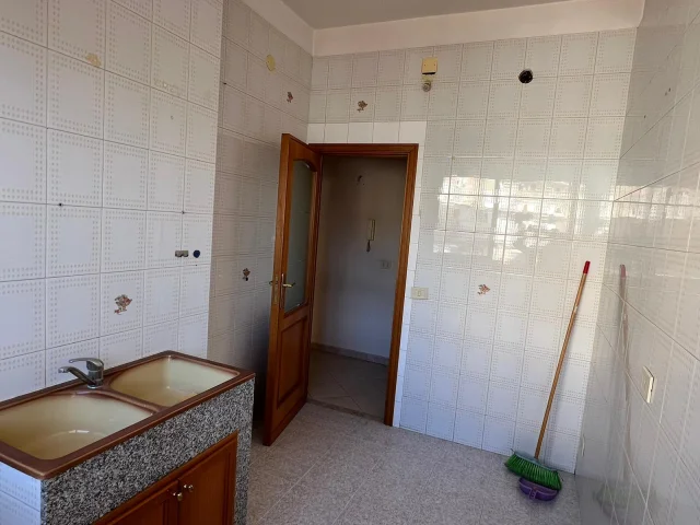Appartamenti in Vendita - Viale regione siciliana/falsomiele - 3 locali