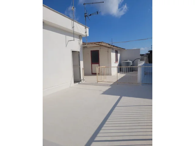 Appartamenti in Vendita - Partanna mondello - 4 vani + terrazzo.