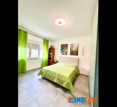 Appartamenti in Vendita - Via sferracavallo - ristrutturato 5 vani 2 bagni