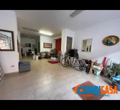 Via sferracavallo - locale ristrutturato di 65 mq