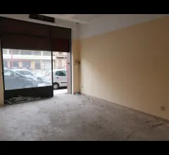 Appartamenti in Vendita - Stazione centrale/corso dei mille - negozio 57 mq
