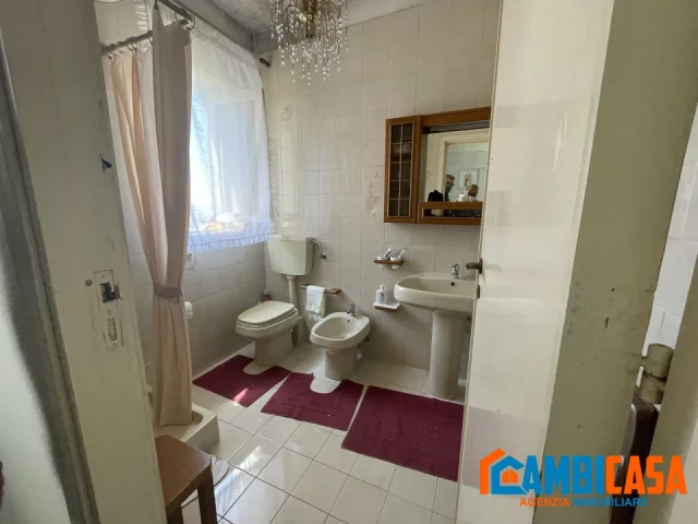 Appartamenti in Vendita - Villagrazia/malpasso - indipendente + terrazzo