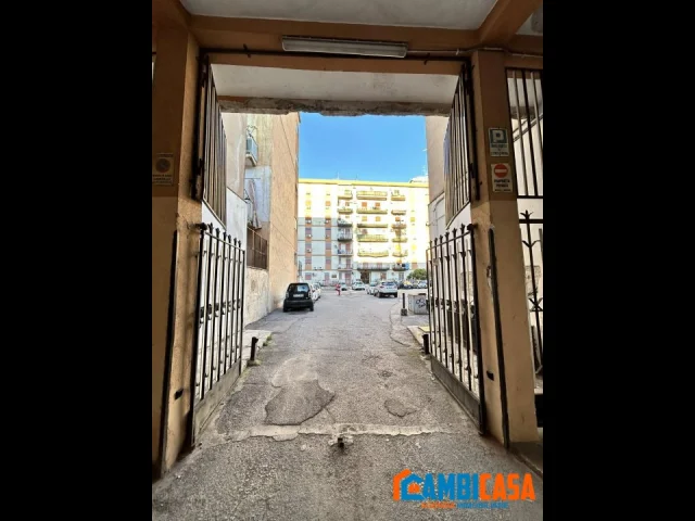 Brancaccio/giafar - box di 17 mq