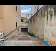 Appartamenti in Vendita - Via benedetto croce - box di 18 mq