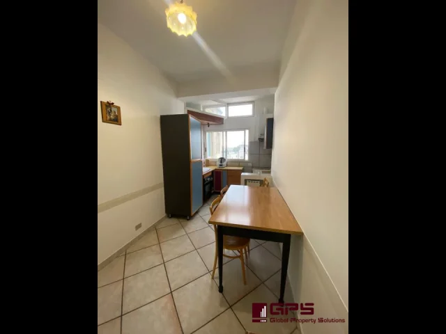 Appartamenti in Vendita - Attico con terrazzo