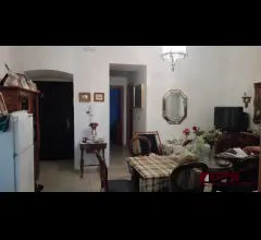 Appartamenti in Vendita - Soluzione indipendente vic. ospedale di venere