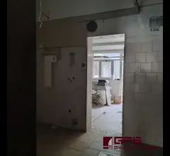 Appartamenti in Vendita - Locale con cortile interno