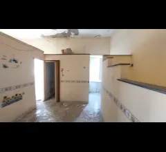 Appartamenti in Vendita - Monolocali attigui in corte da ristrutturare
