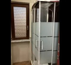 Appartamenti in Vendita - Bilocale arredato in parco con posto auto