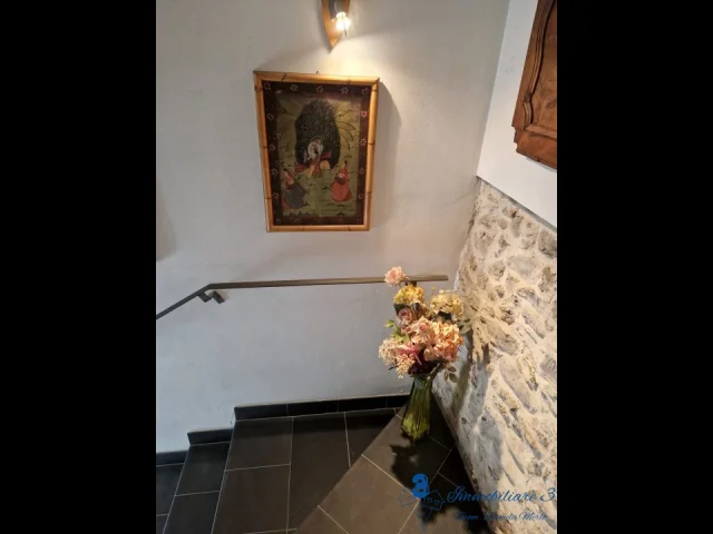 Appartamenti in Vendita - Appartamento mansardato in vendita ad ortovero fraz. pogli